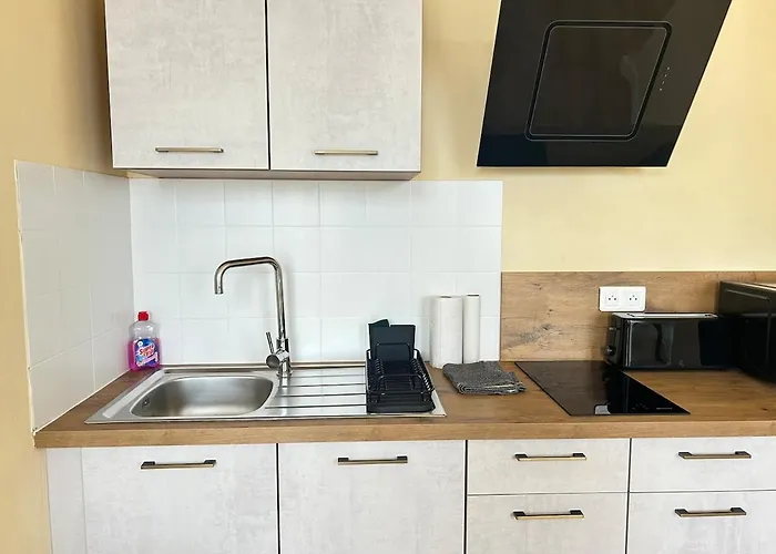 - 1 - Centre-ville Apartment